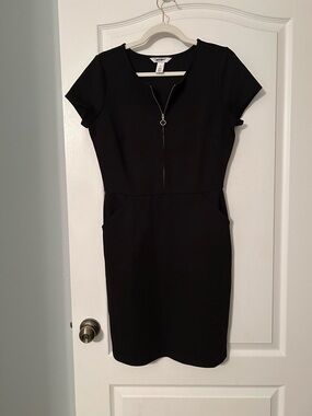 Black Short-Sleeve Zip-Front Sheath Dress 6